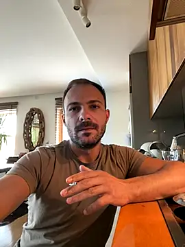 Adventurehotman online show from September 2025 07:37:02 AM