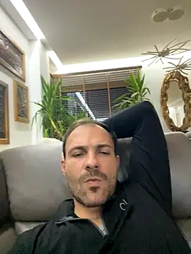 Adventurehotman online show from October 2025 04:32:02 PM