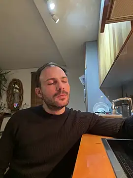 Adventurehotman online show from March 2025 11:39:01 PM