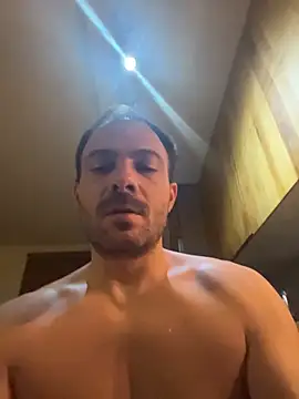 Adventurehotman online show from December 2025 11:10:01 PM