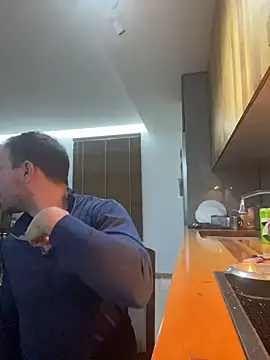 Adventurehotman online show from December 2025 11:59:02 PM