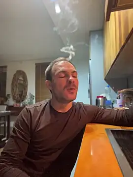 Adventurehotman online show from May 2026 06:35:02 PM