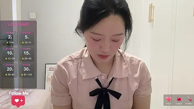 rose-u online show from December 2025 01:43:02 AM