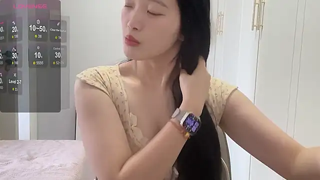 rose-u online show from November 2025 01:54:02 AM