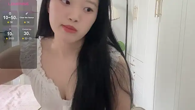 rose-u online show from November 2025 01:53:02 AM