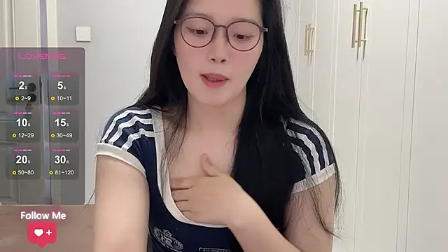 rose-u online show from March 2026 01:41:02 AM