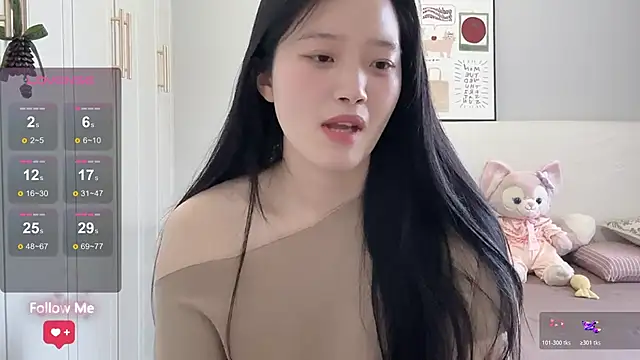 Snapshot of rose-u chatting on May 2026 01:09:01 AM rose-u online show from May 2026 01:09:01 AM