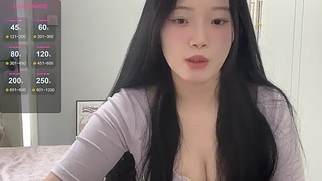 rose-u online show from November 2025 01:55:02 AM