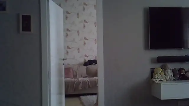 ZarinaSwift online show from November 2025 04:50:02 AM