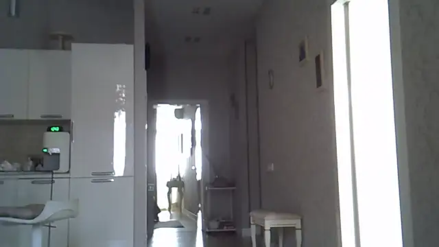 ZarinaSwift online show from May 2026 06:45:02 AM