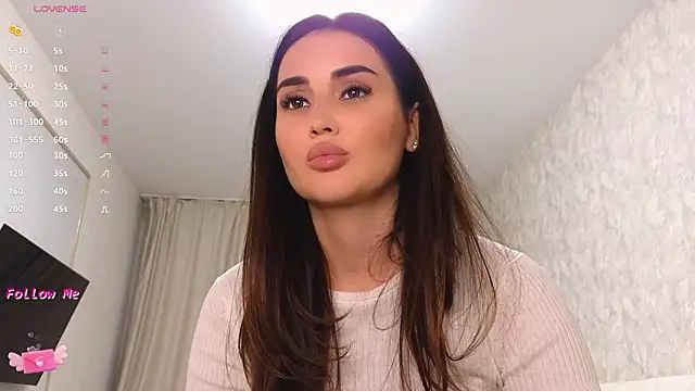 Snapshot of LaraSkinny chatting on February 2026 02:17:02 PM LaraSkinny online show from February 2026 02:17:02 PM