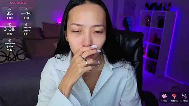  MIURA  online show from December 2025 01:06:02 AM