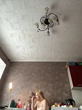 Snapshot of AmmyHot chatting on November 2025 04:27:02 AM AmmyHot online show from November 2025 04:27:02 AM