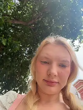 AmmyHot online show from May 2026 03:20:02 AM