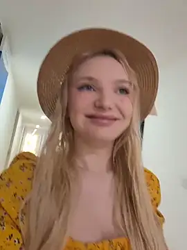 AmmyHot online show from April 2026 03:13:01 AM