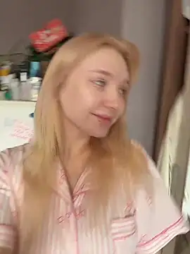 AmmyHot online show from February 2026 04:13:01 AM