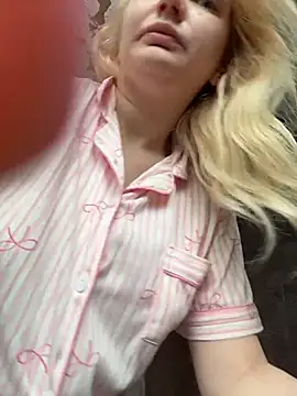 AmmyHot online show from March 2026 03:12:01 AM