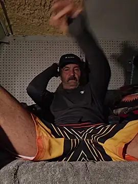 Hotbodyscottie online show from June 2026 05:18:01 AM