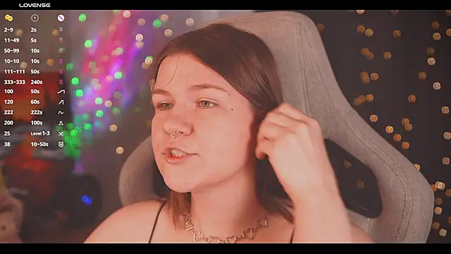 cuteamberlyyy online show from June 2026 07:14:02 AM