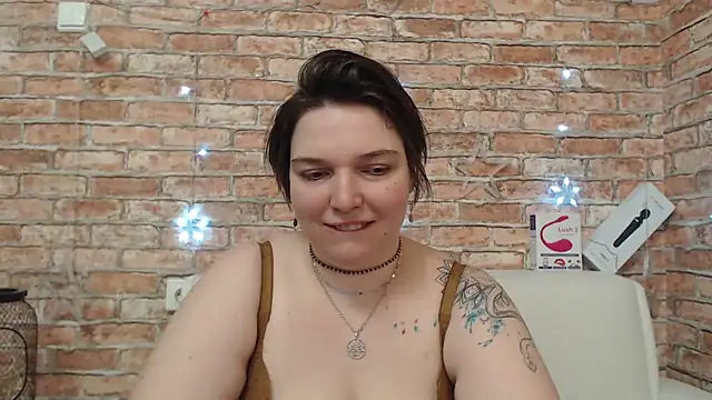 Amelia Kiss  online show from March 2026 01:10:01 AM