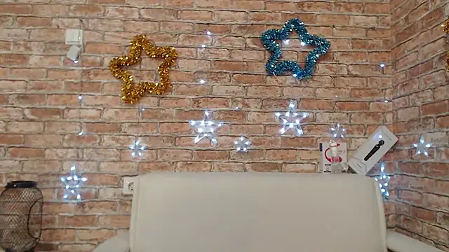 Amelia Kiss  online show from January 2026 12:36:02 AM