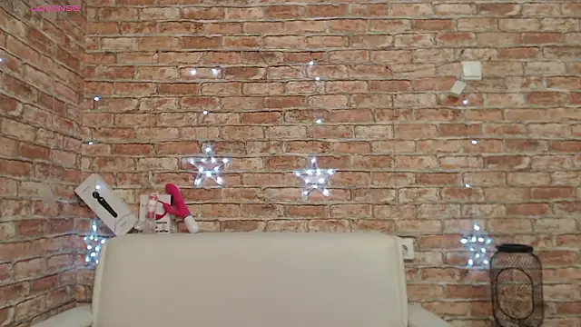 Amelia Kiss  online show from February 2026 12:55:02 AM