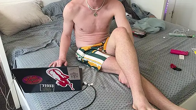 CupidZass online show from November 2025 05:05:02 PM