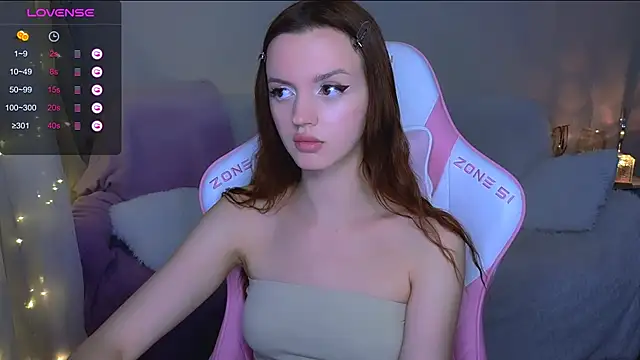 Snapshot of bettyellis chatting on December 2024 09:55:01 PM bettyellis online show from December 2024 09:55:01 PM