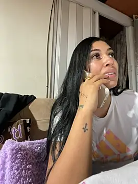 Snapshot of Sol_Miller chatting on October 2025 02:23:02 AM Sol Miller online show from October 2025 02:23:02 AM