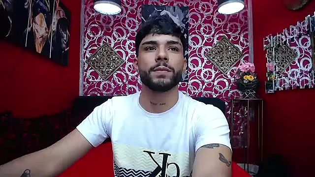 Alex BigDickkk online show from June 2026 07:13:02 PM