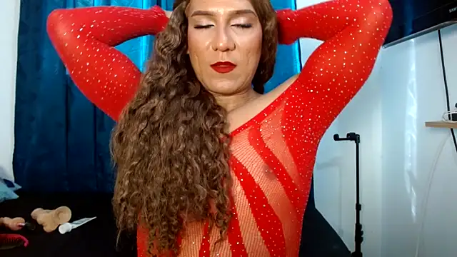 Snapshot of luisaqueenxxx chatting on May 2026 08:38:02 PM luisaqueenxxx online show from May 2026 08:38:02 PM
