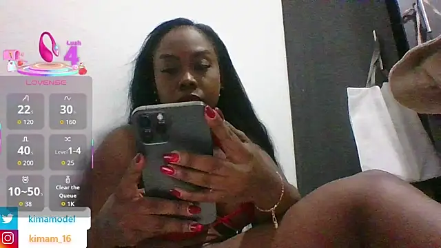 Kima1  online show from October 2025 11:25:02 PM