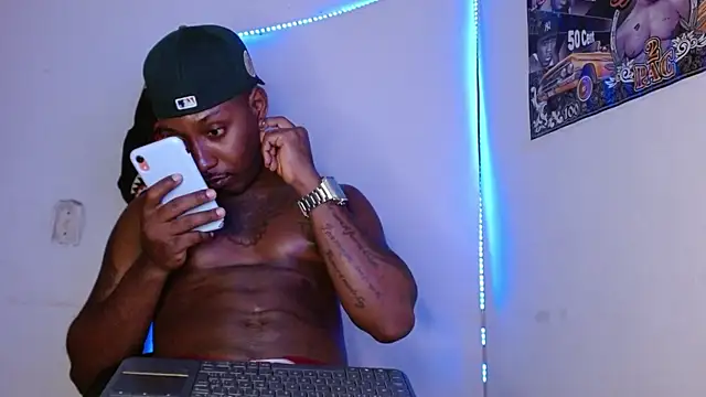 Snapshot of king__Black chatting on June 2026 11:21:01 PM king Black online show from June 2026 11:21:01 PM