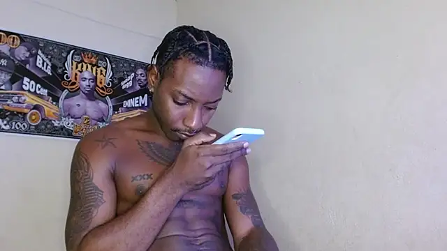 king  Black online show from September 2025 12:27:01 PM