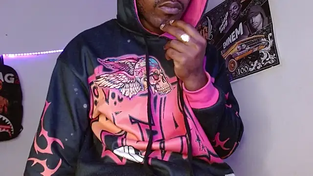 king  Black online show from April 2026 12:44:01 PM