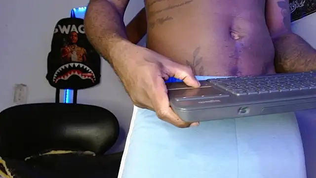 Snapshot of king__Black chatting on June 2026 01:22:02 AM king Black online show from June 2026 01:22:02 AM