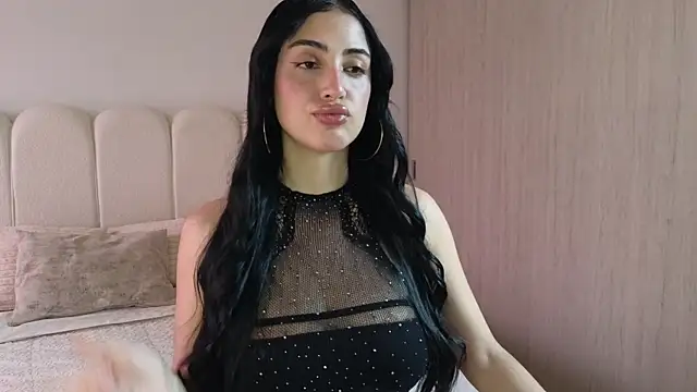 Snapshot of Celeste_Tailor_ chatting on June 2026 08:03:01 PM Celeste Tailor online show from June 2026 08:03:01 PM