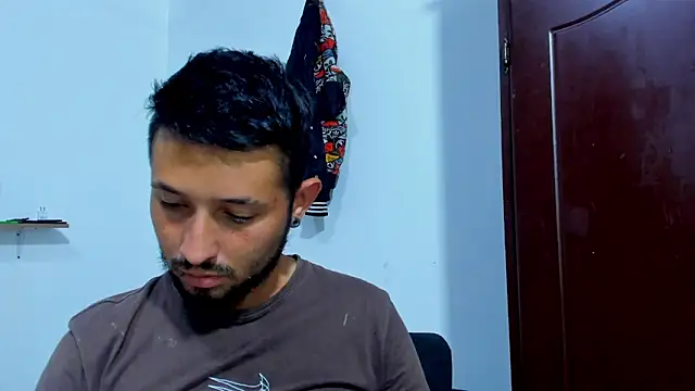 Snapshot of Bad_Couple_1 chatting on October 2025 12:44:02 AM Bad Couple 1 online show from October 2025 12:44:02 AM