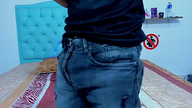 Bad Couple 1 online show from October 2025 10:12:01 AM