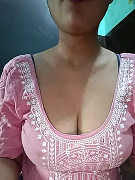Snapshot of Kavita_ji chatting on October 2025 05:09:02 AM Kavita ji online show from October 2025 05:09:02 AM