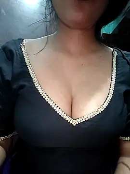 Snapshot of Kavita_ji chatting on October 2025 03:19:01 AM Kavita ji online show from October 2025 03:19:01 AM