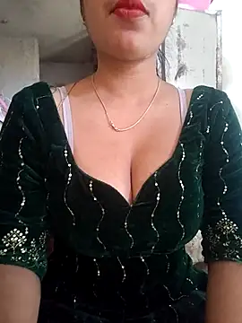 Snapshot of Kavita_ji chatting on February 2025 03:45:01 AM Kavita ji online show from February 2025 03:45:01 AM