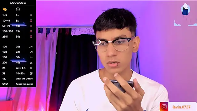 Levin Hikaru online show from February 2026 02:14:02 AM