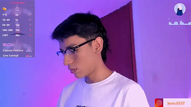 Levin Hikaru online show from January 2026 03:43:02 AM