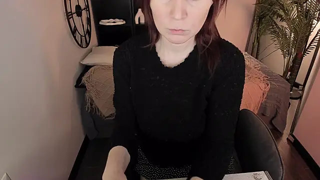 Snapshot of ZoeEast chatting on January 2026 05:53:01 PM ZoeEast online show from January 2026 05:53:01 PM