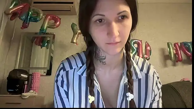 Snapshot of daddyandmyprincess chatting on November 2025 07:51:01 PM daddyandmyprincess online show from November 2025 07:51:01 PM