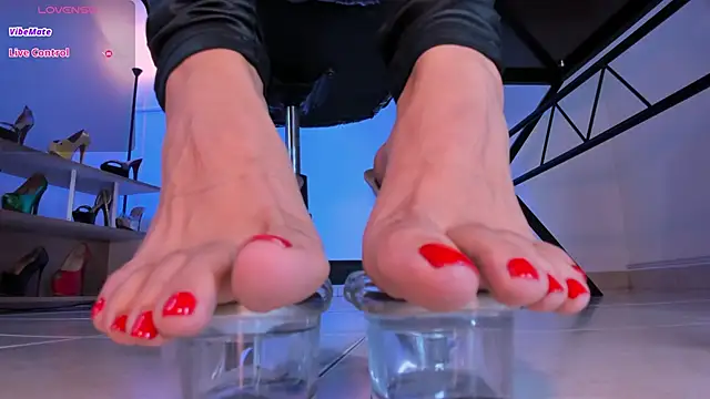 violettastrada online show from March 2025 09:40:02 PM