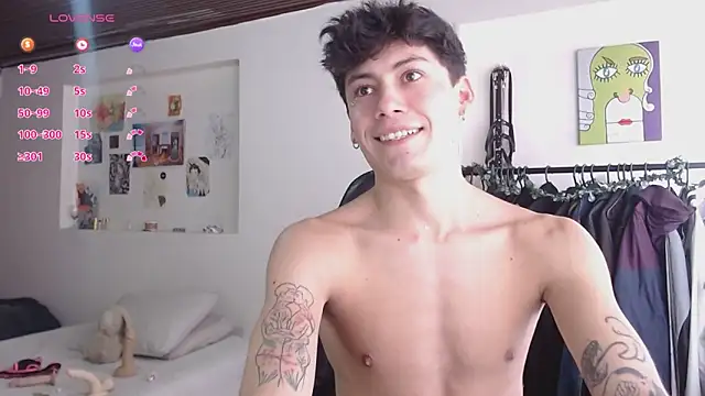 Amahd696 online show from November 2025 08:03:01 PM