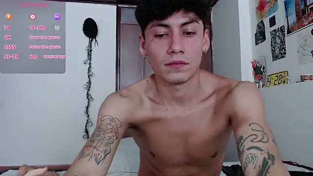 Amahd696 online show from December 2025 05:17:02 PM