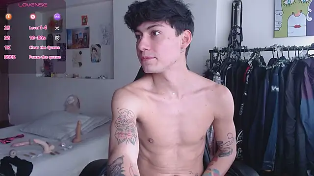 Amahd696 online show from November 2025 03:18:01 PM